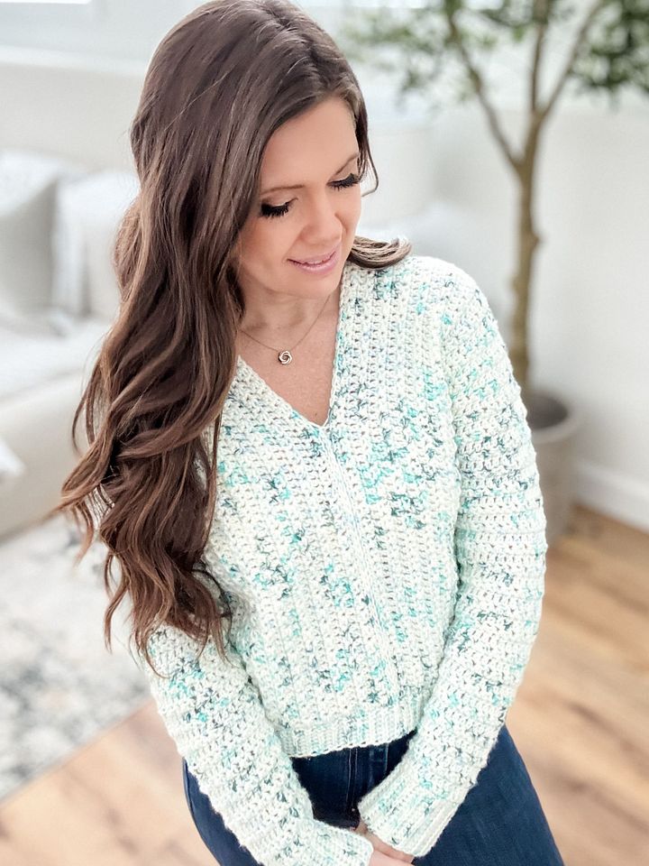 Snowy Season Sweater Crochet Pattern product image (2)