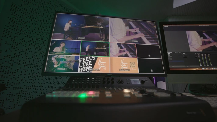 Video thumbnail