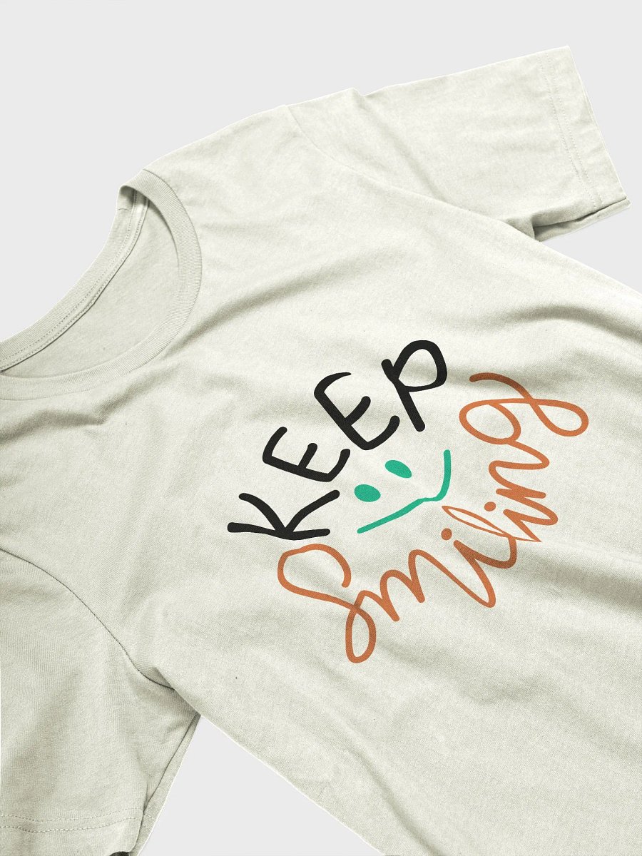 Keep Smiling T-Shirt product image (3)