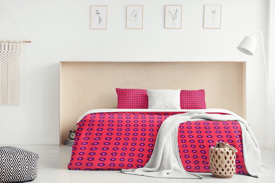 Abstract Red Throw Pillow product image (10)