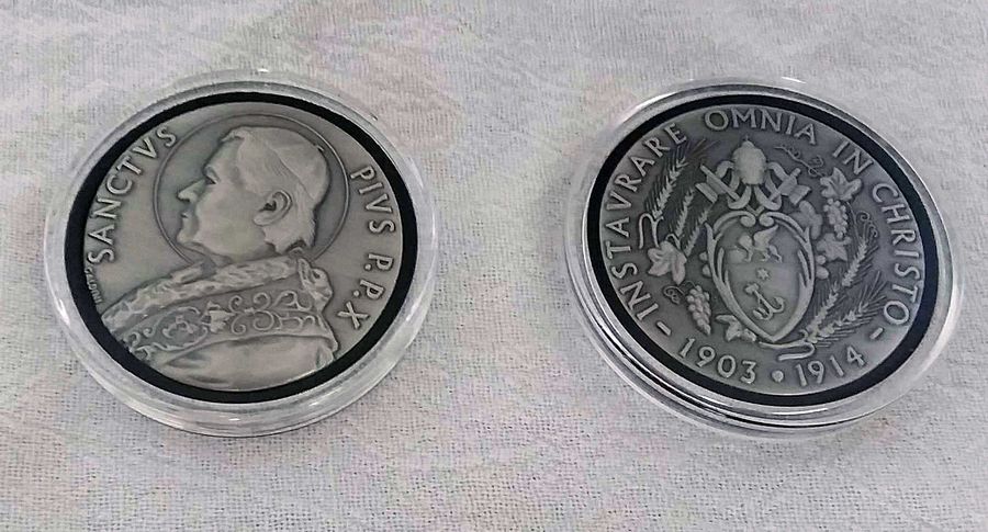 Pope Saint Pius X Coin product image (2)