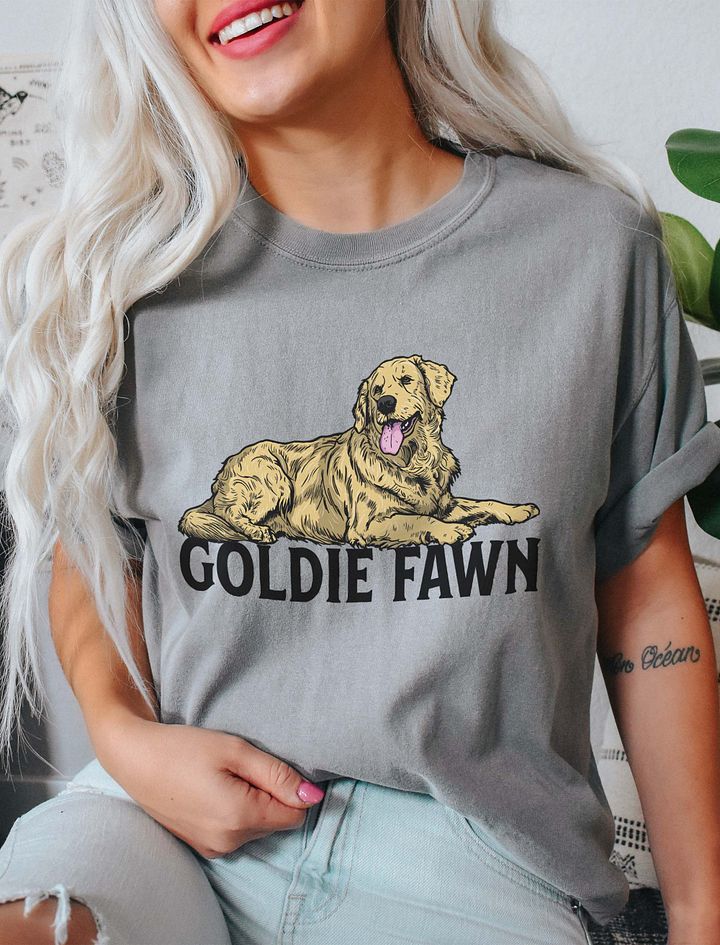 Goldie Fawn T-Shirt of a Golden Retriever | Funny T-Shirt for Goldie Paw-rents product image (9)