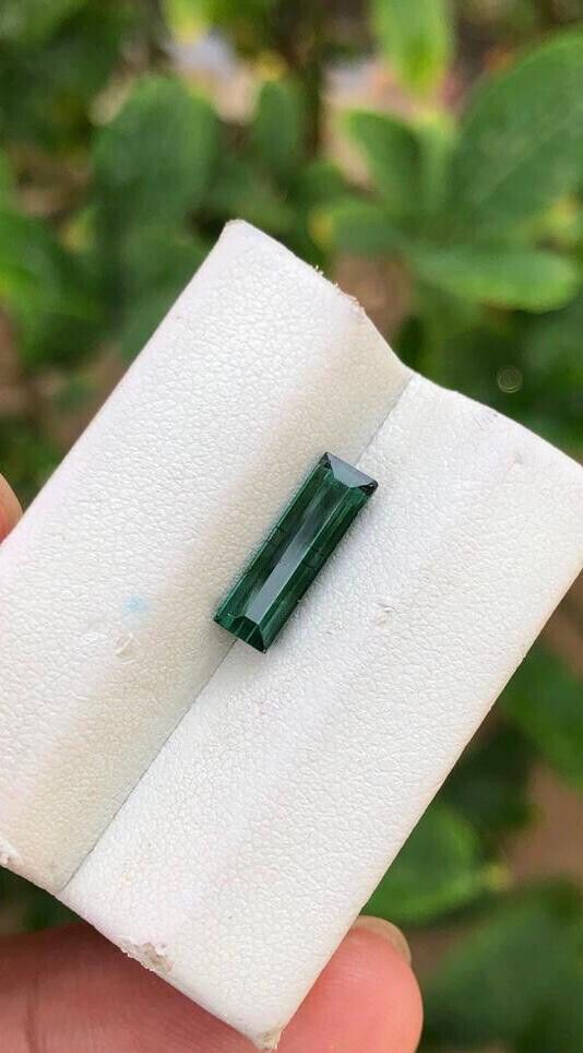 NATURAL TOURMALINE GEMSTONE FOR WIRE WRAPPING CHROME COLOR EMERALD CUT, 2 CARAT product image (4)