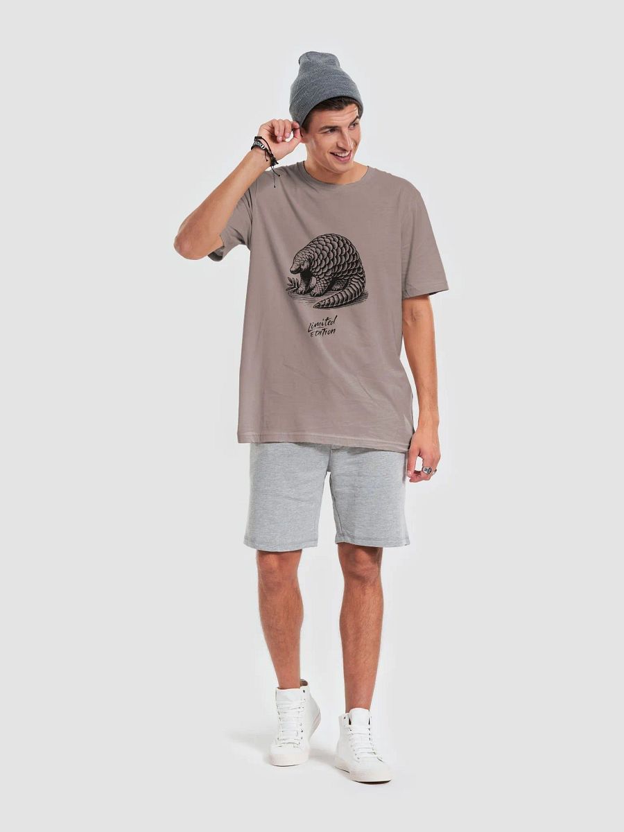 Pangolin T-shirt product image (4)
