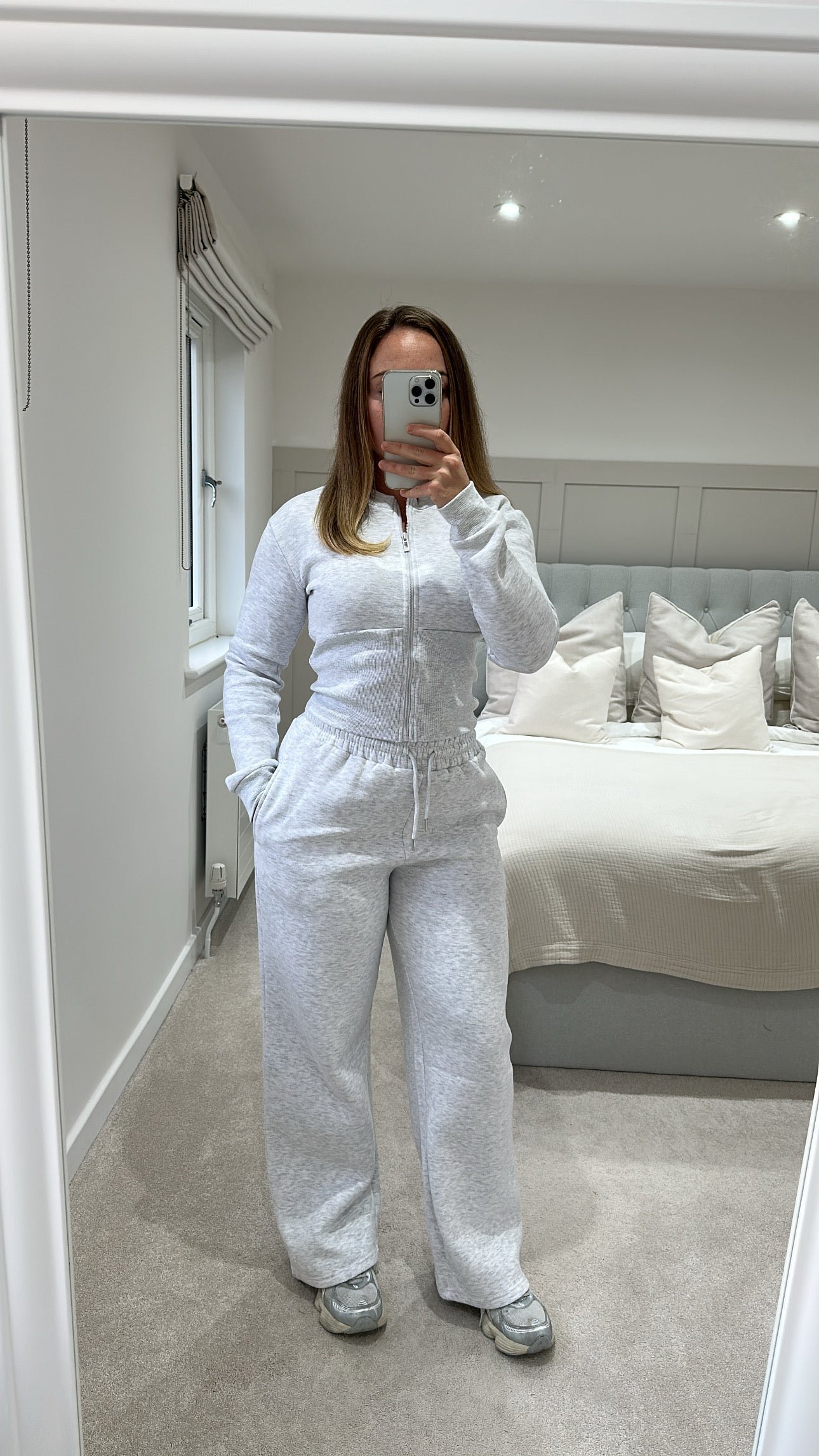 Grey cinched tracksuit product image (2)