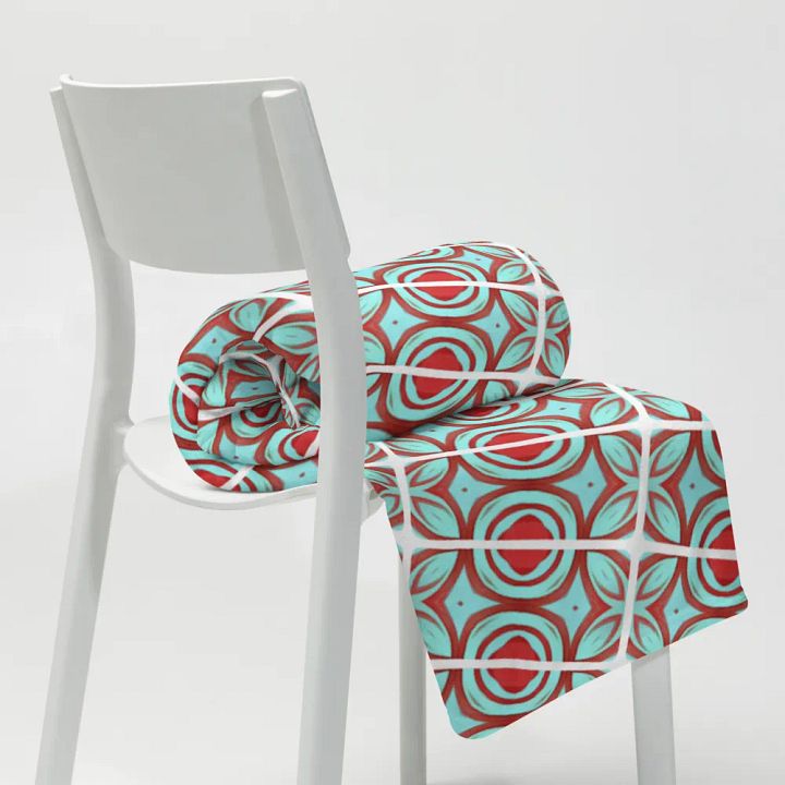 Blue & Red Diagonal Pattern Throw Blanket product image (2)
