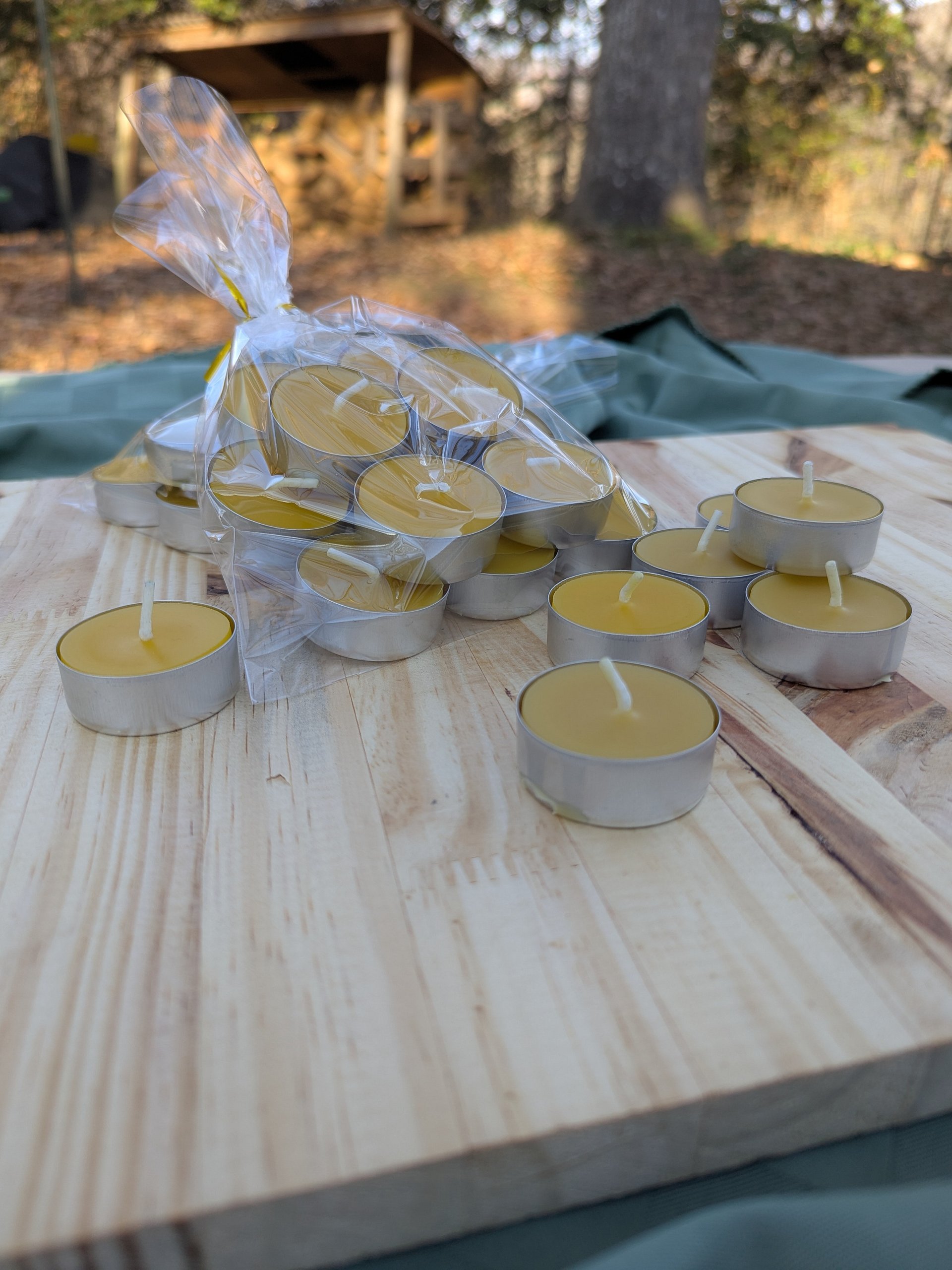 All-Natural Beeswax Tealights product image (5)