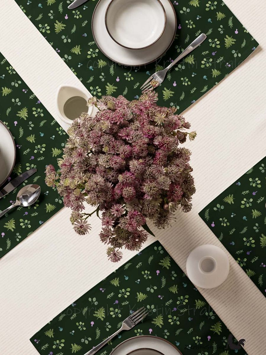 Woodland Ferns & Mushrooms on Dark Green Placemat Set product image (4)
