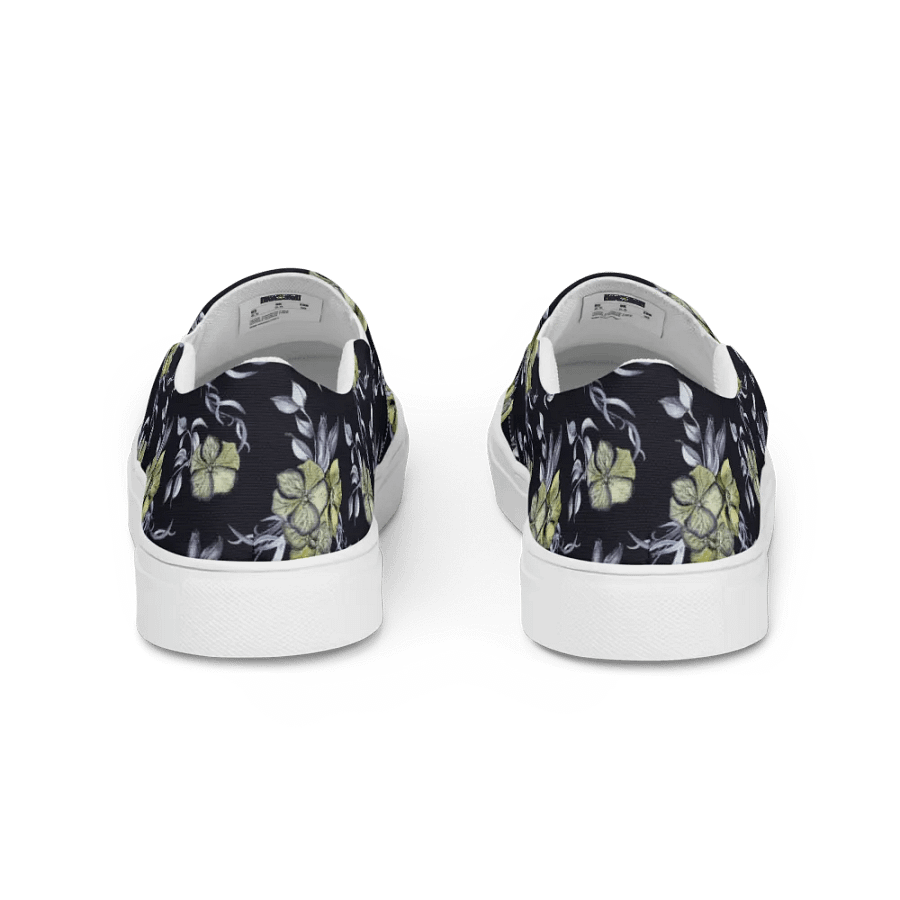 Gothic Flower | Men's Slip-On Canvas Shoes product image (4)