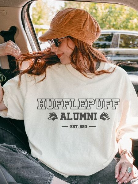 Hufflepuff Magical Alumni Vintage Collegiate Shirt product image (10)