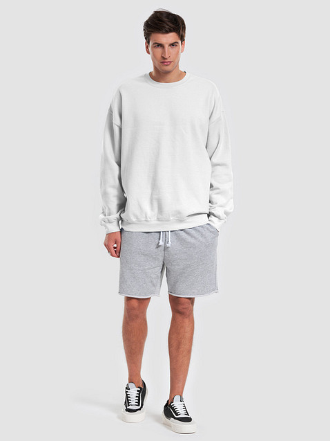 Photo showing Gildan Classic Crewneck Sweatshirt