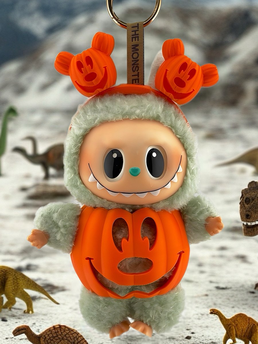 Pumpkin Patch Trickster Costume + Mickey Pumpkin Ears for Labubu product image (2)