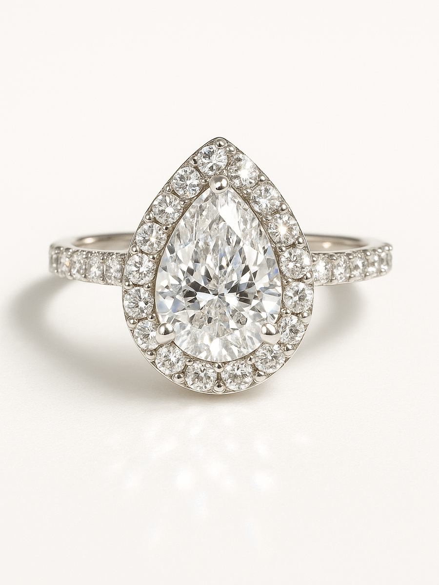 The Selene Ring product image (1)