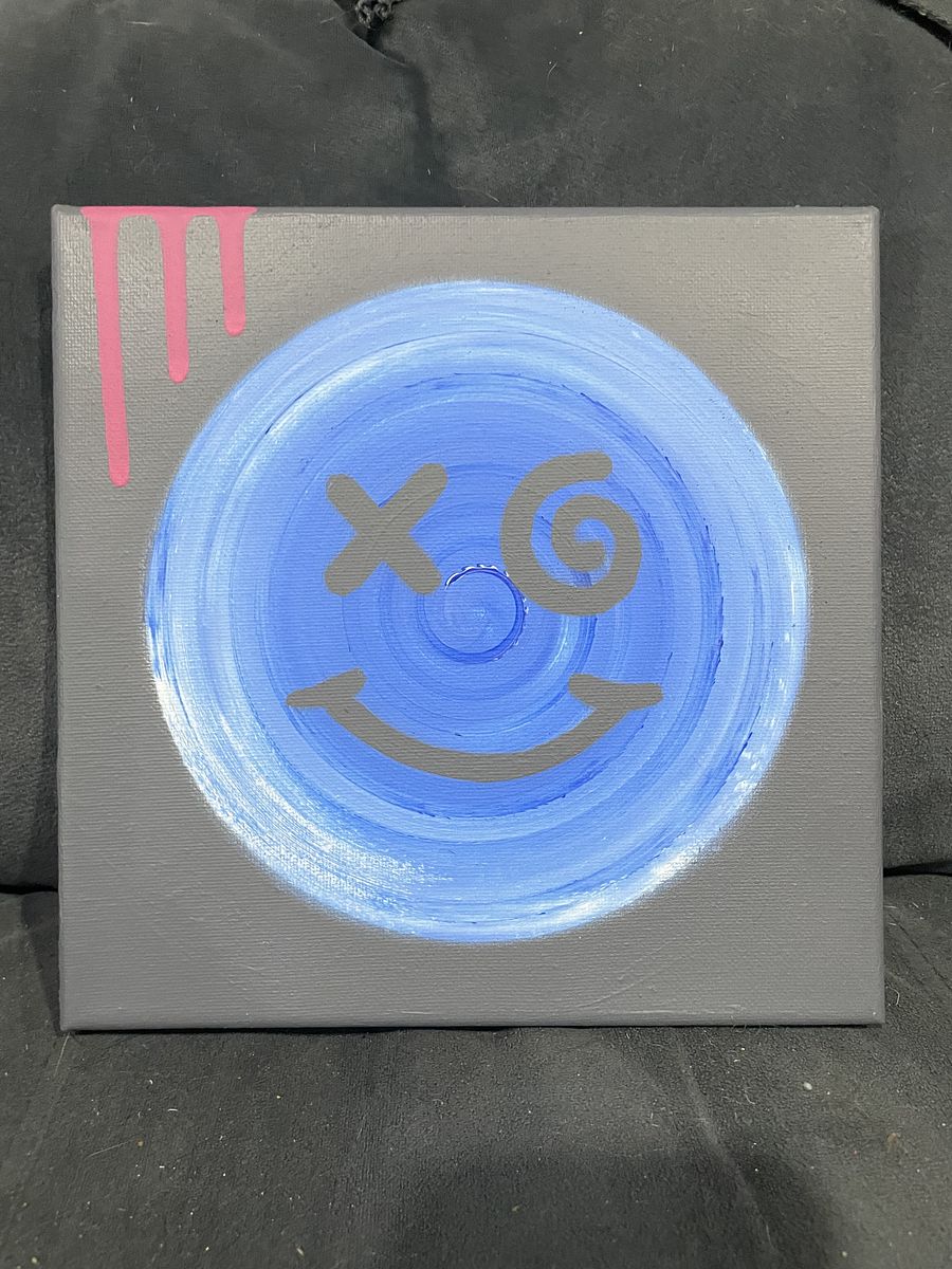 blue swirl smiley product image (2)