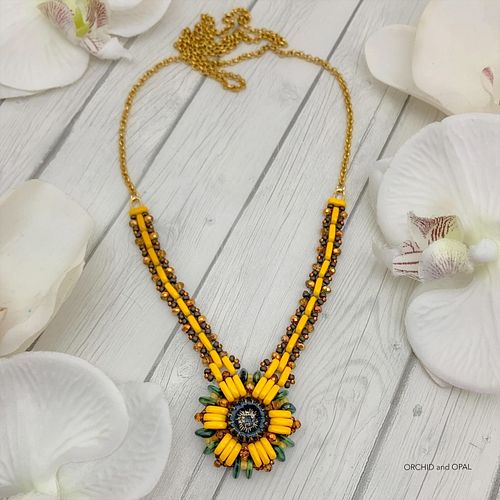 Hi all! Here's a look at the Sunflower Bliss pendant necklace that I created last month. ⁣
⁣
This necklace was created with t...