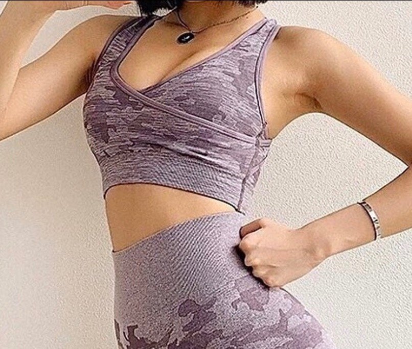 Seamless Camo - Sports Bra product image (2)