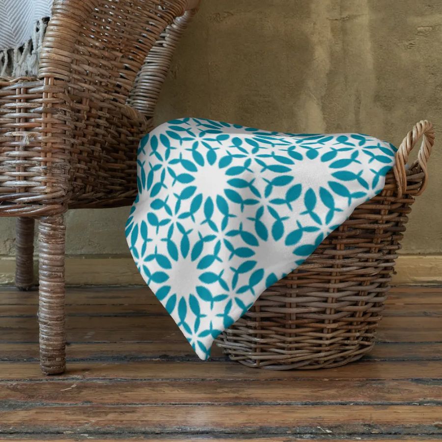 Harmony Hues Throw: Teal & White product image (12)