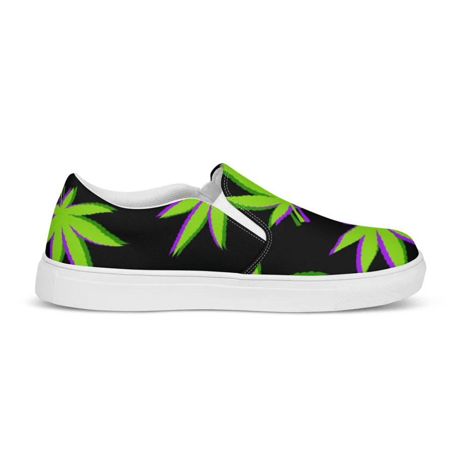 Weed Leafy Women's Slip-On Shoes product image (5)