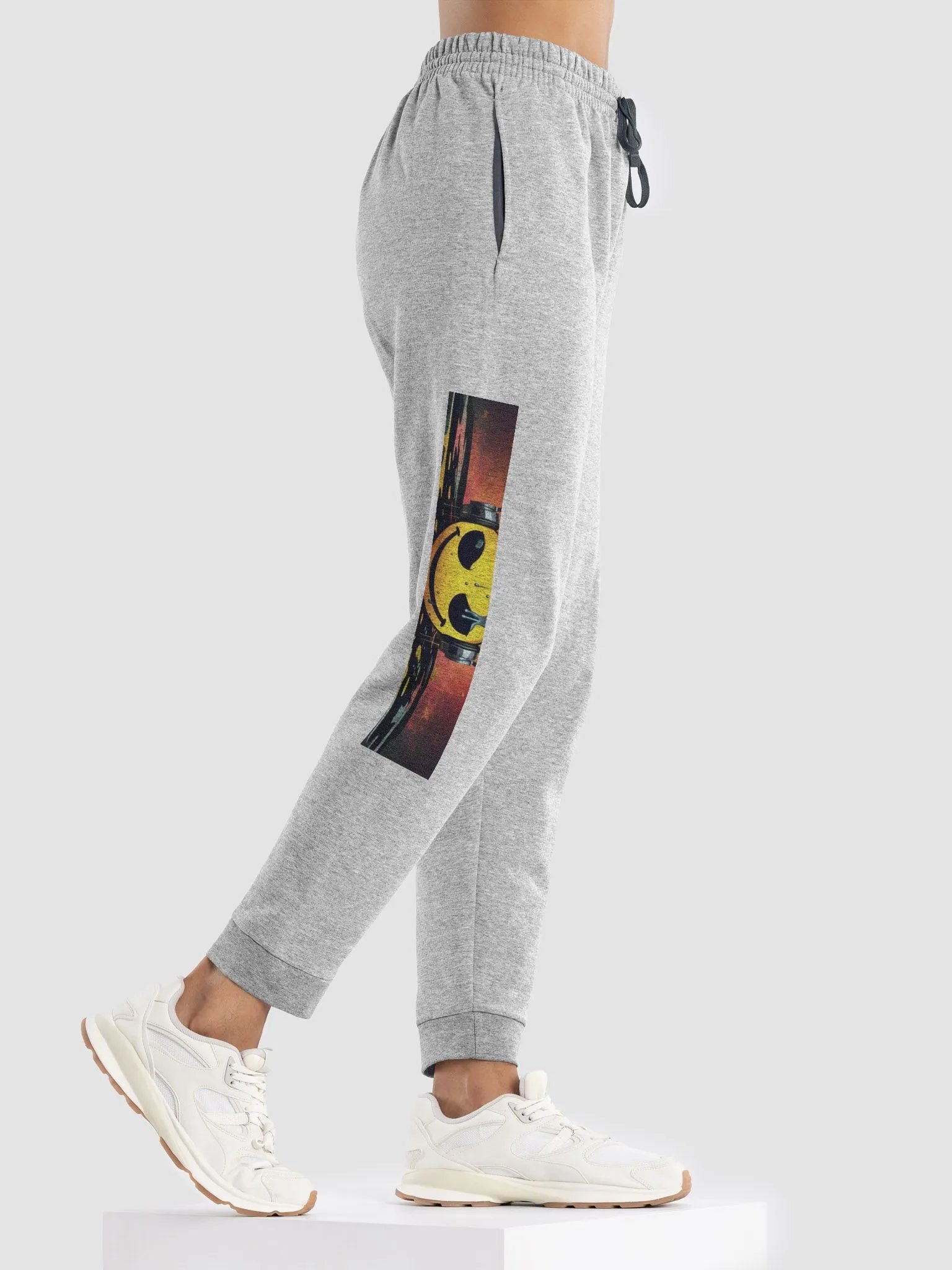 Starry Smiles Joggers product image (13)