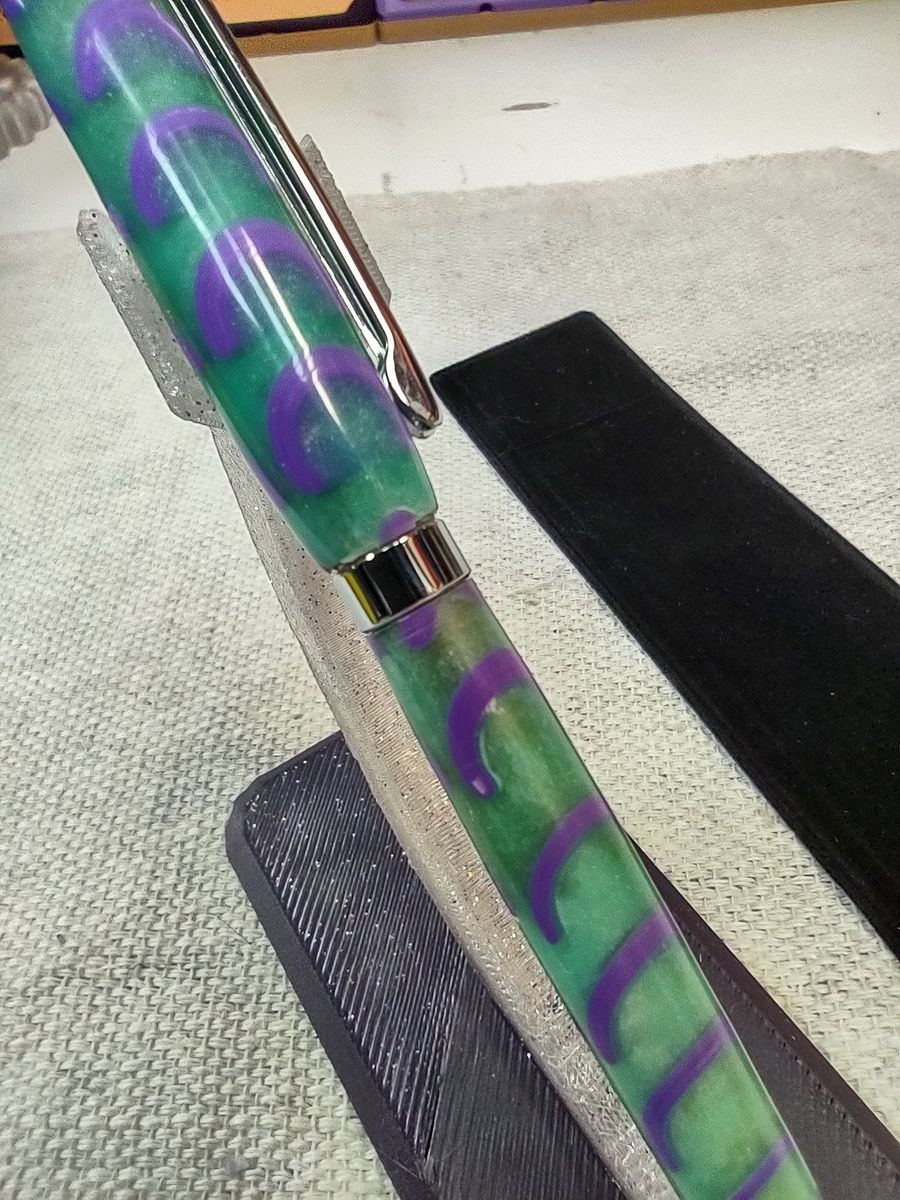 Scratch & Dent – Winged Hybrid Resin & 3D-Printed Pen (Duo Blue-Green & Duo Green-Yellow) - RB-SLA3D4-SD product image (3)