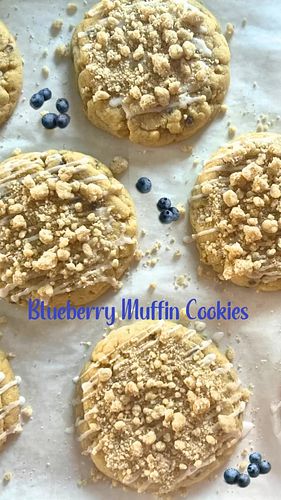 New recipe alert! 🍪 

Today, we’re diving into a delicious Crumbl Blueberry Muffin Cookie Copycat recipe. Soft, sweet, and bu...
