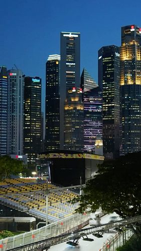When you go to Singapour for work 🏎️
@yohanngrignou 

#singapour #timelapse