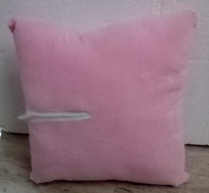 PILLOW product image (2)