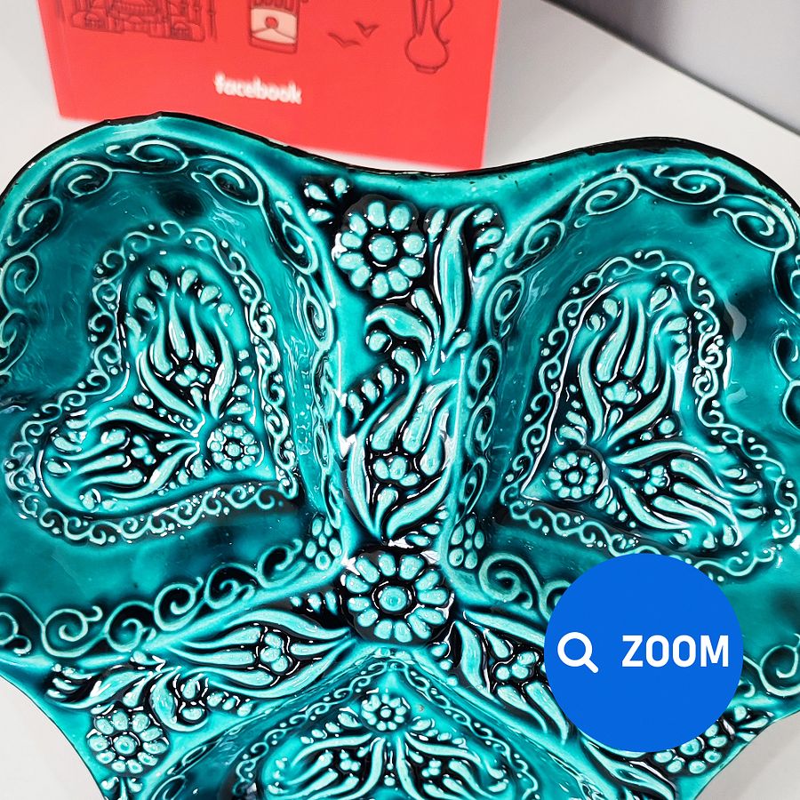 Ceramic snack dish (hearts) — handmade pottery product image (7)