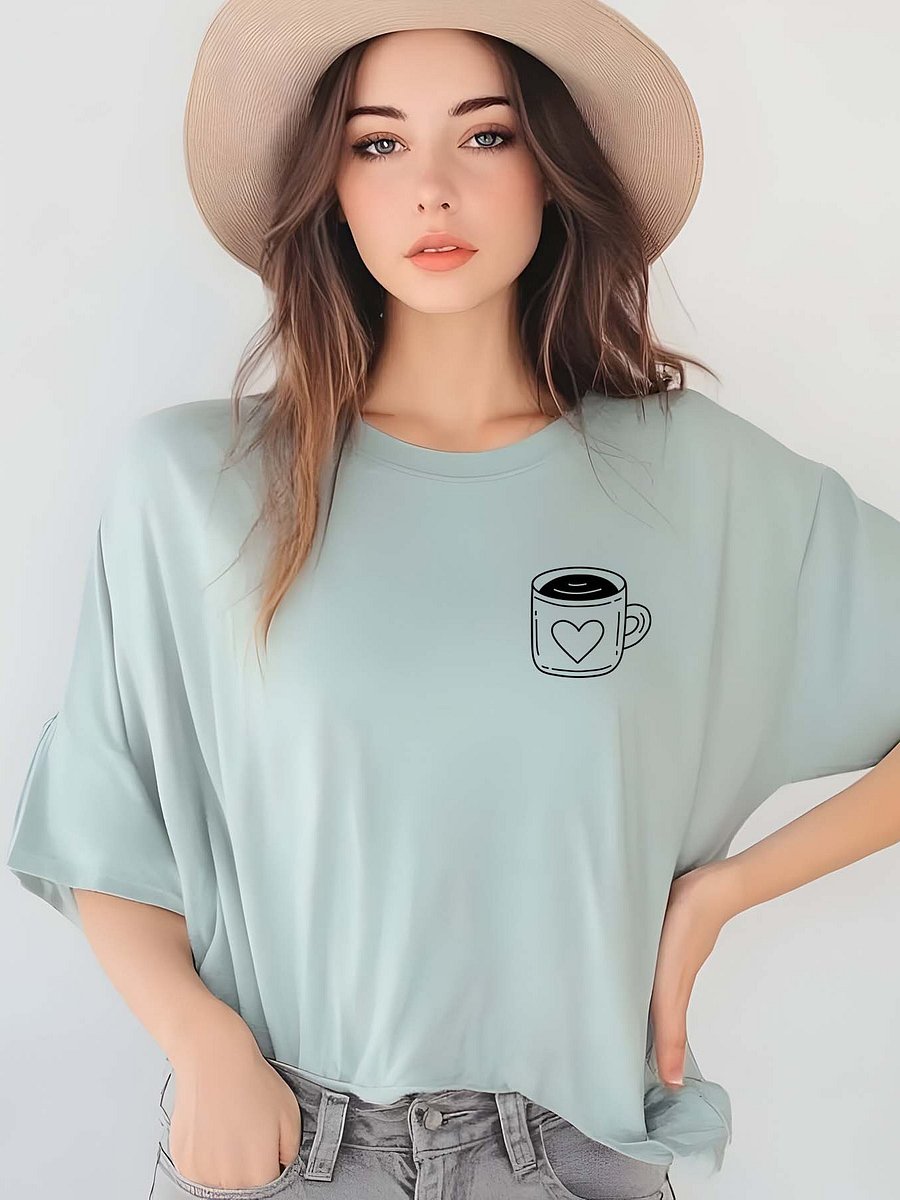Herz in einer Tasse T-Shirt – Minimalistisches Kaffee-Design product image (5)