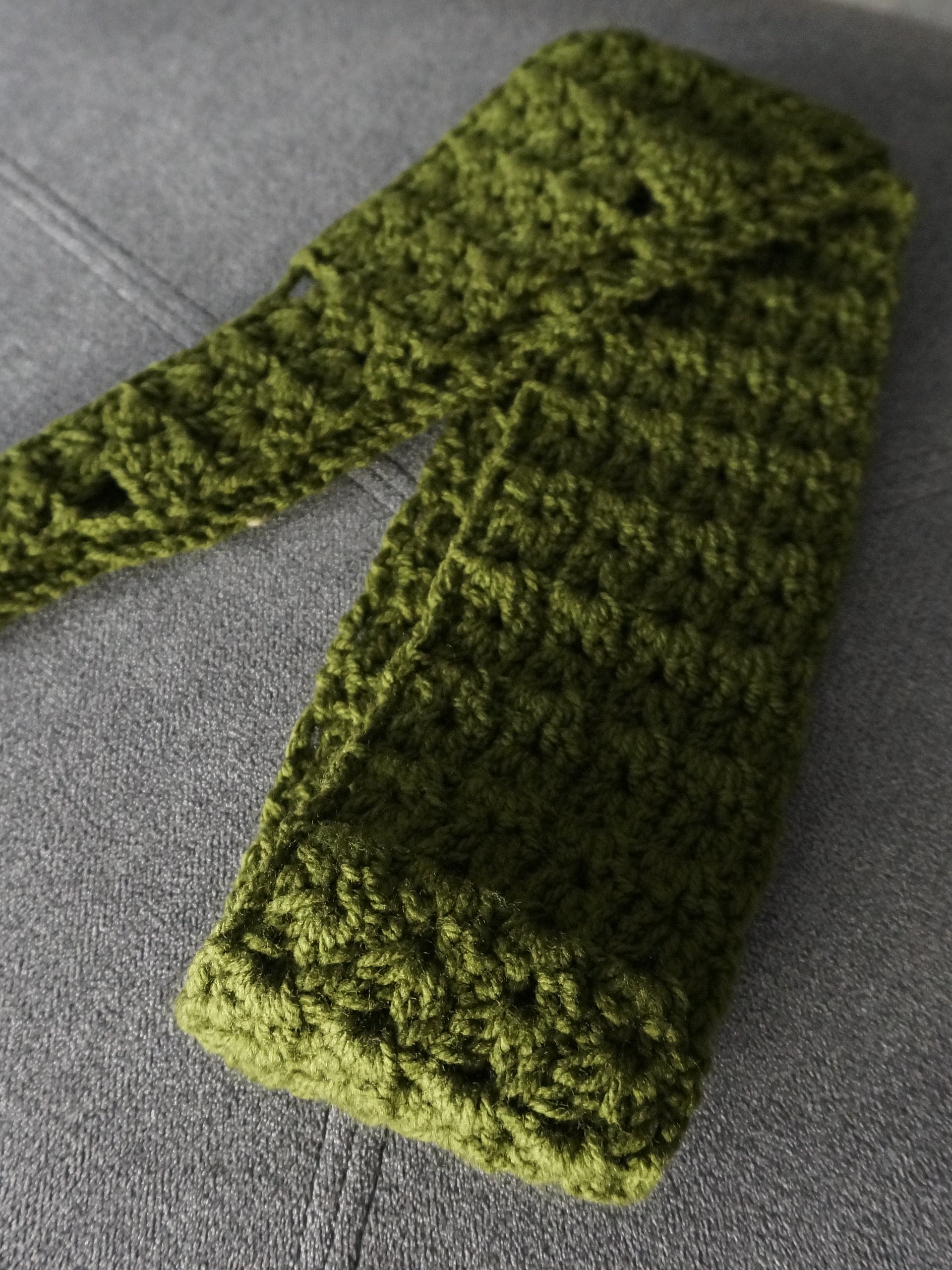 Cluster V stitch thin scarf product image (3)