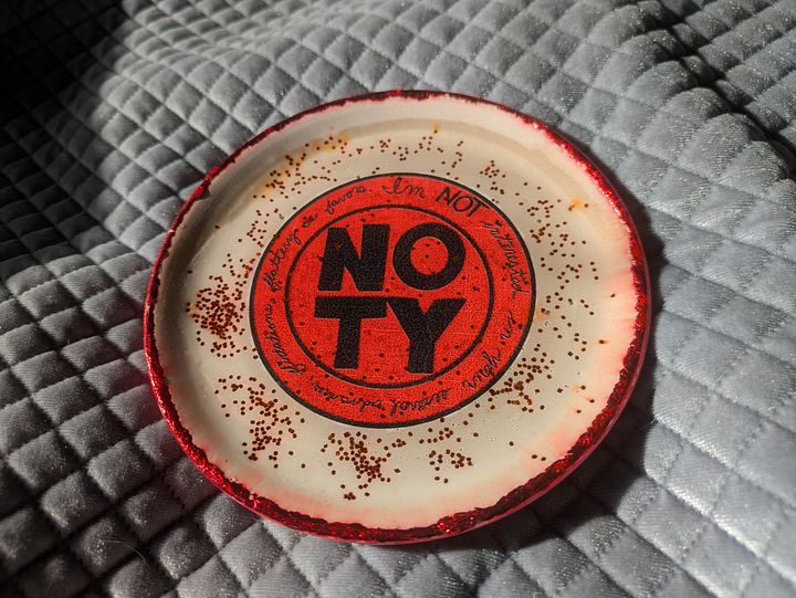 Hard No (Ty) Gold Leafed Ceramic Trinket Dish product image (1)