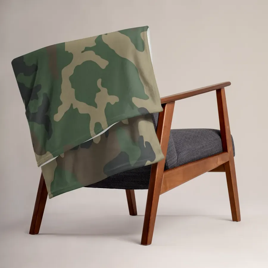 "CIF" Camouflage Comfort Throw Blanket product image (3)