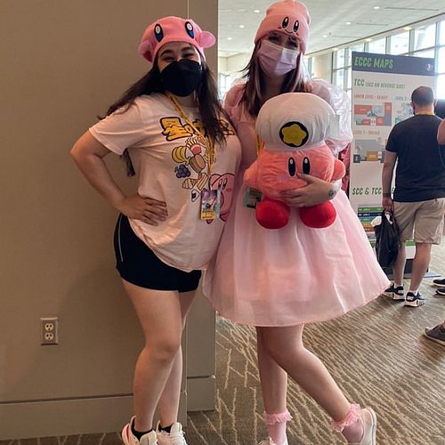 Kirby Kirby Kirby 
.
.
.
.
.
.
.
.
.
.
.
#eccc #eccc2022 #comiccon #twitch #twitchstreamer #twitchgamer #twitchgirls #twitcht...