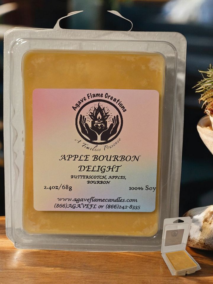 Apple Bourbon Delight Wax Melt product image (1)