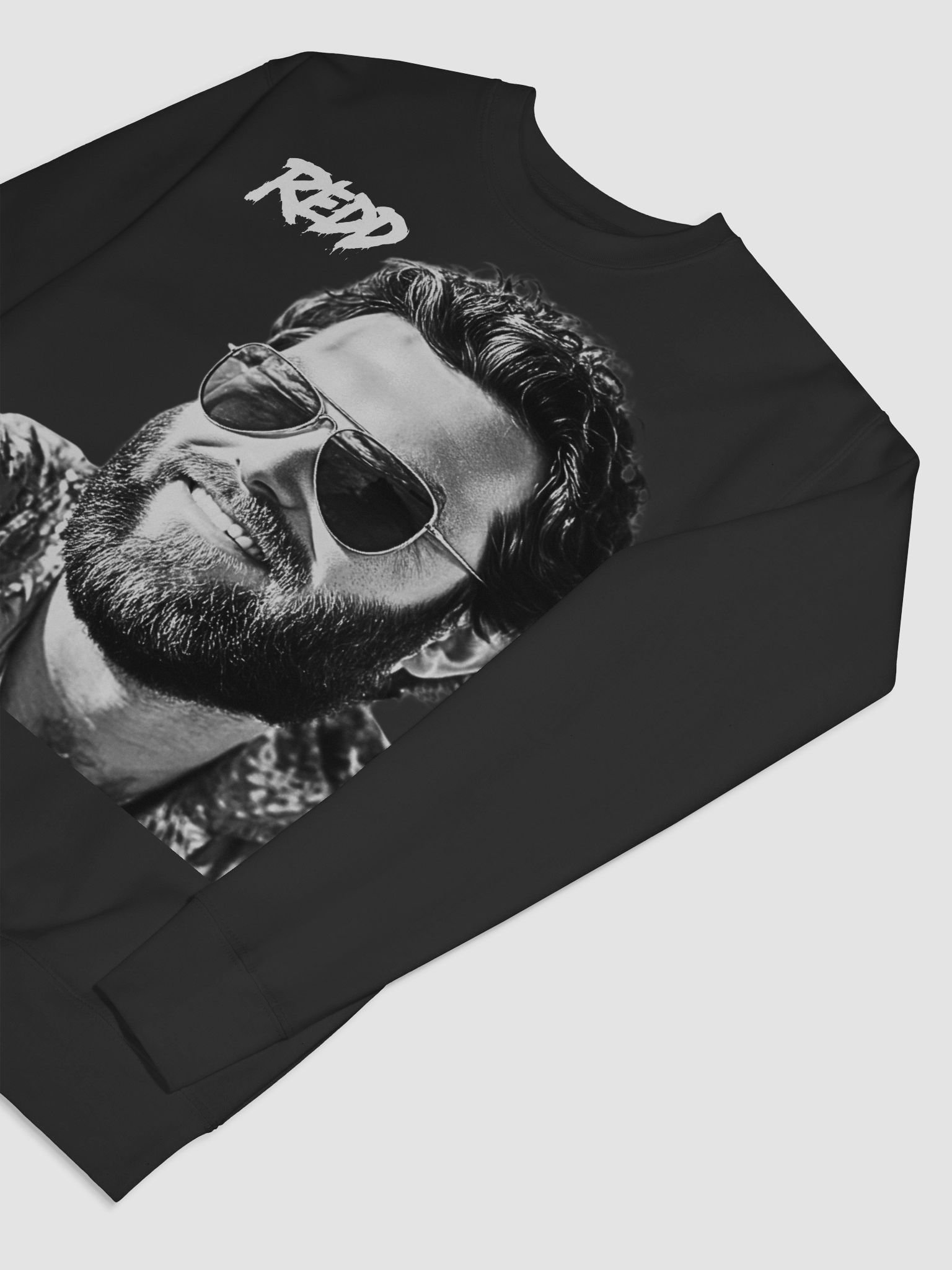Redd Portrait - Sweatshirt product image (26)