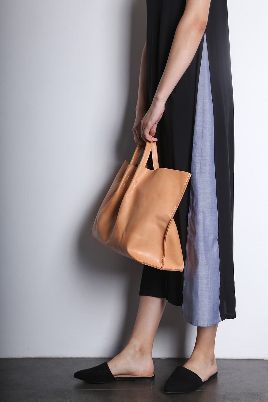 Leather Two-way Bag - Natural, Honey, Black product image (5)