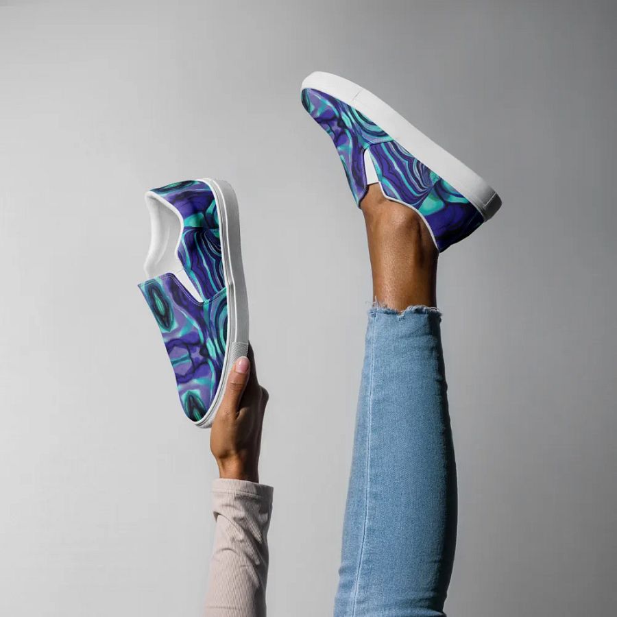 Blue Lagoon Women's Slip On Canvas Shoes product image (6)