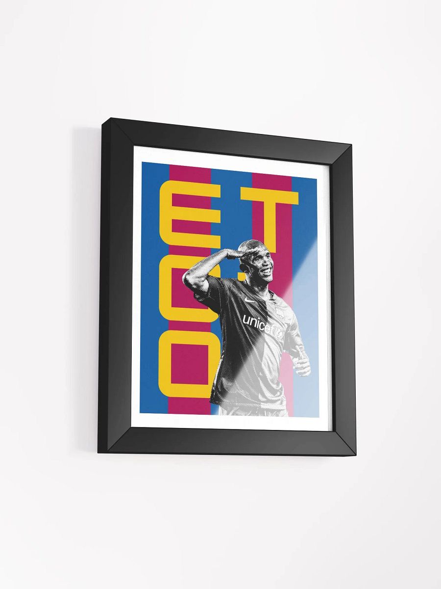 Samuel Eto'o BW Barcelona Name Art Framed Print product image (3)