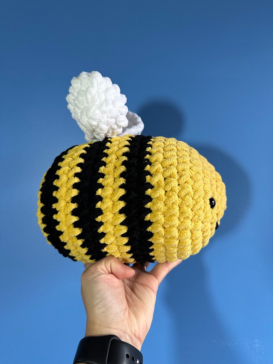 Crocheted Bumble Bee Plushies, Amigurumi, Yellow and Black, Bee Crochet, Bee Toy, Big Sized product image (5)