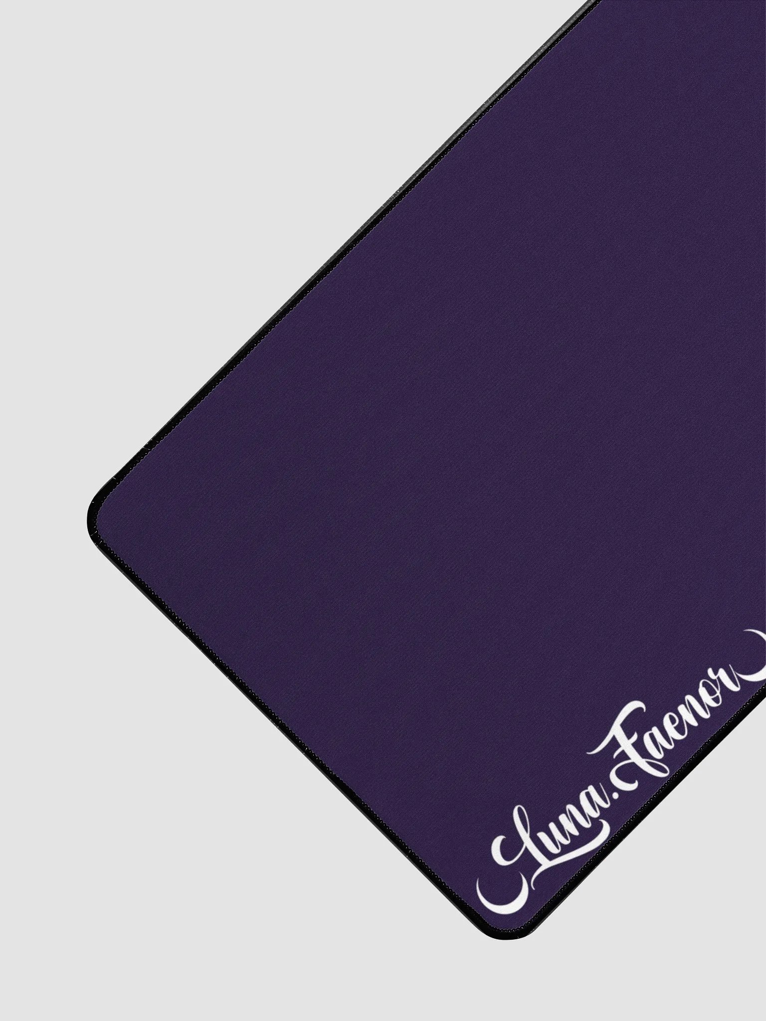 Skelly Luna Desk mat product image (3)