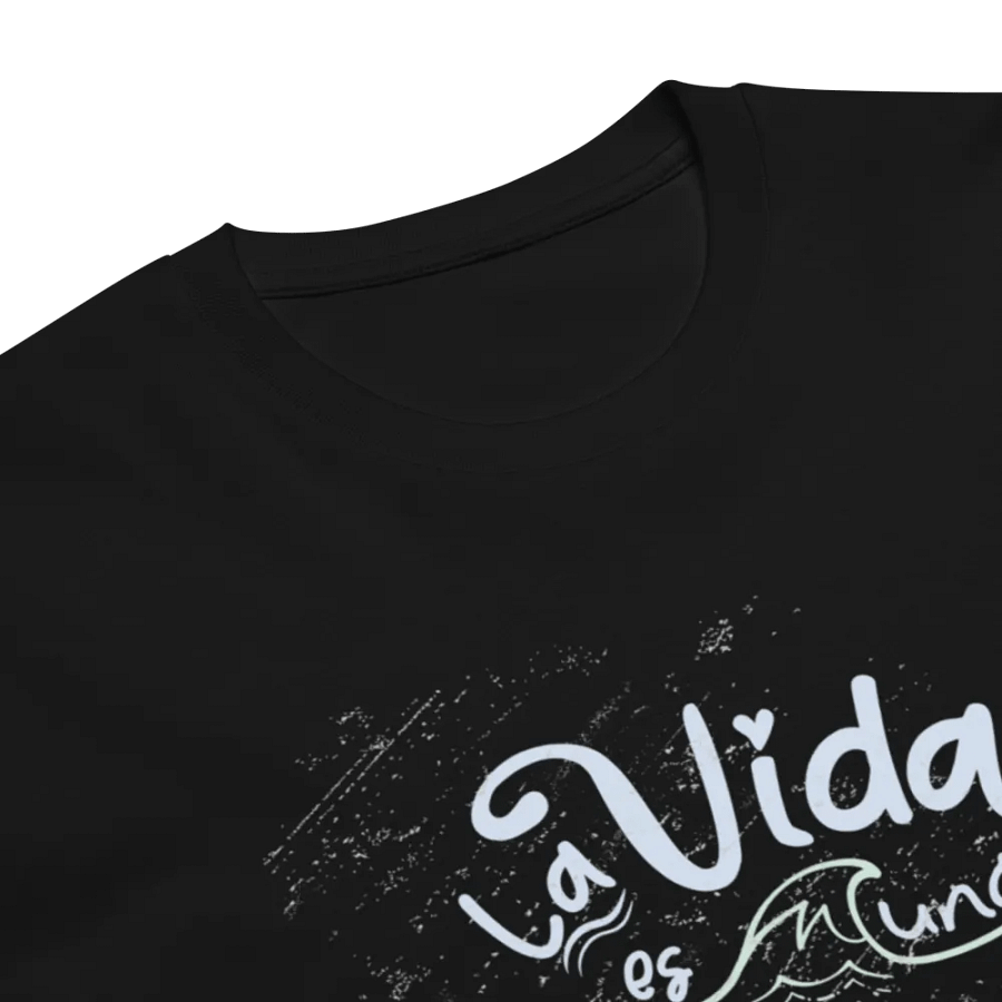 Unisex Premium T-Shirt La vida es una Ola product image (6)