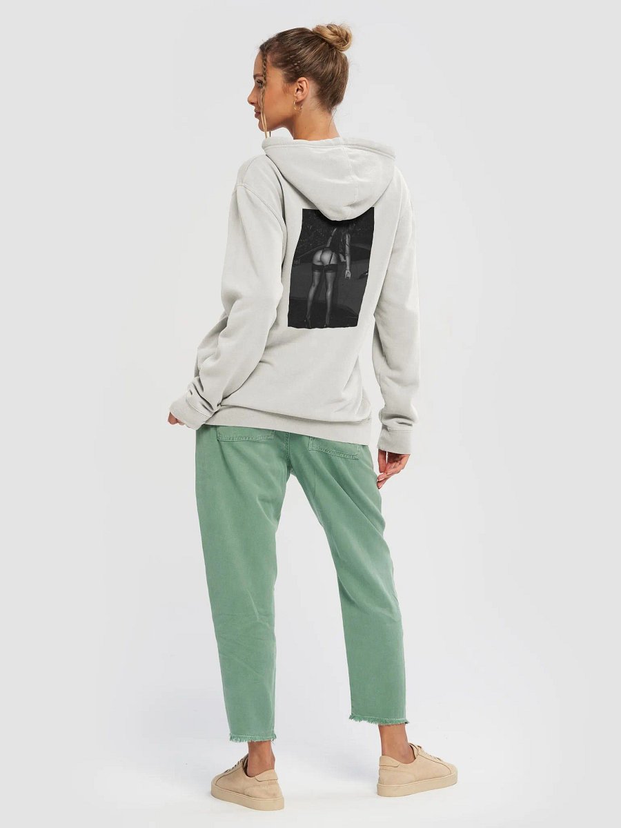 OFF THE GRID product image (4)