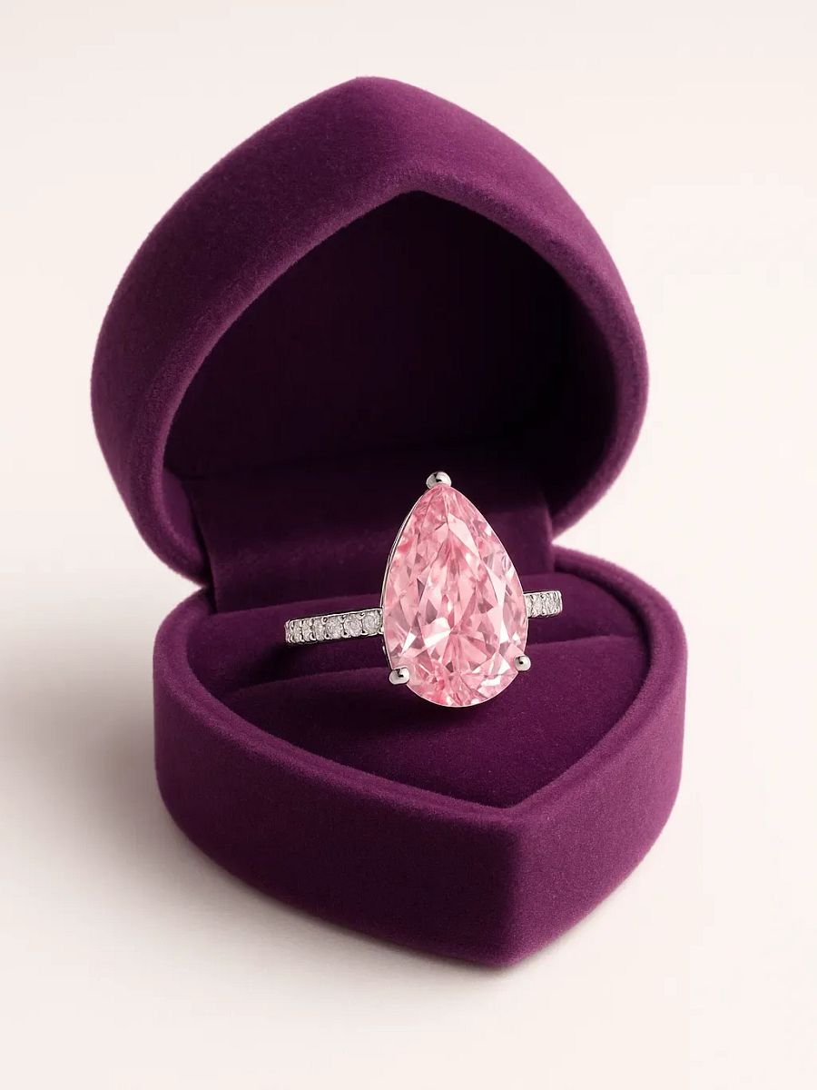The Seraphine Ring product image (4)