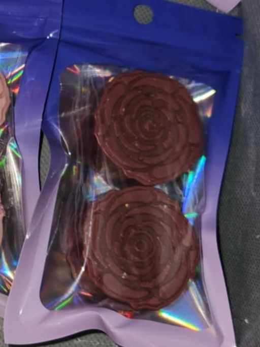 small rose wax melts product image (4)