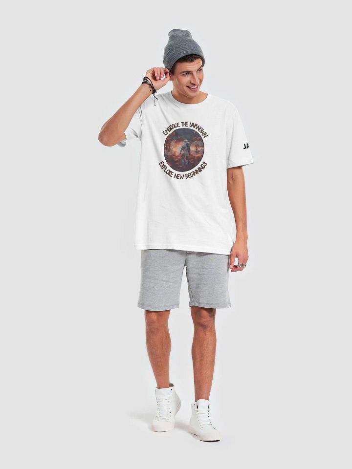 Embrace the Unknown. Explore New Beginnings. T-Shirt product image (2)