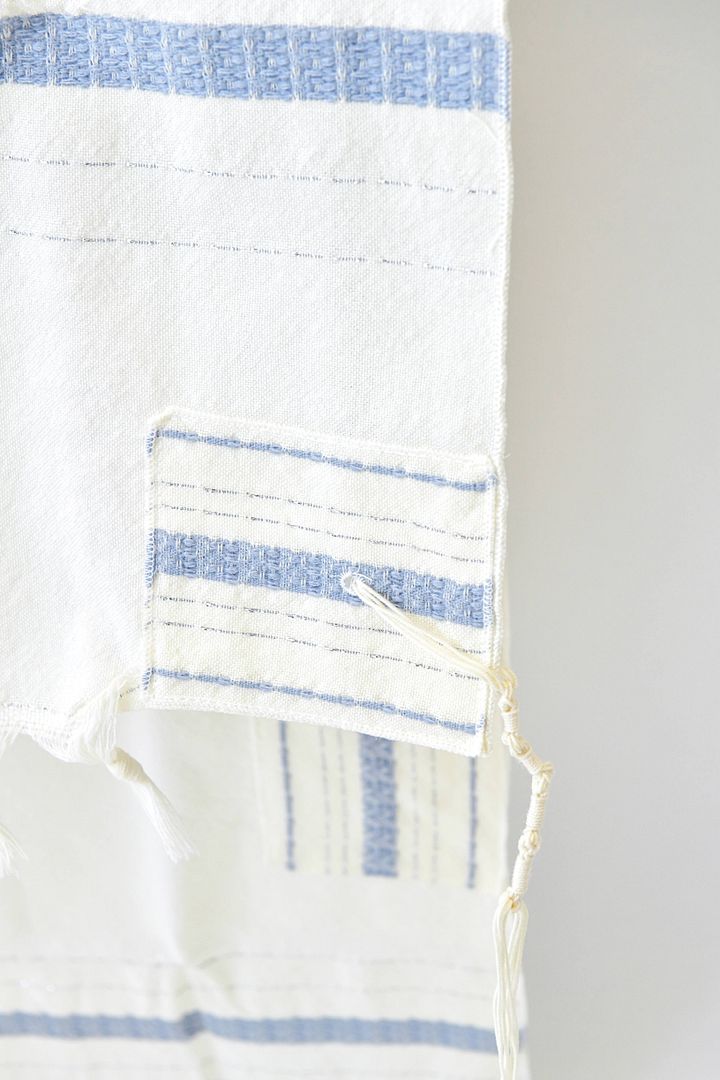 LIGHT BLUE STRIPE -Small Tallit (Prayer Shawl) product image (2)