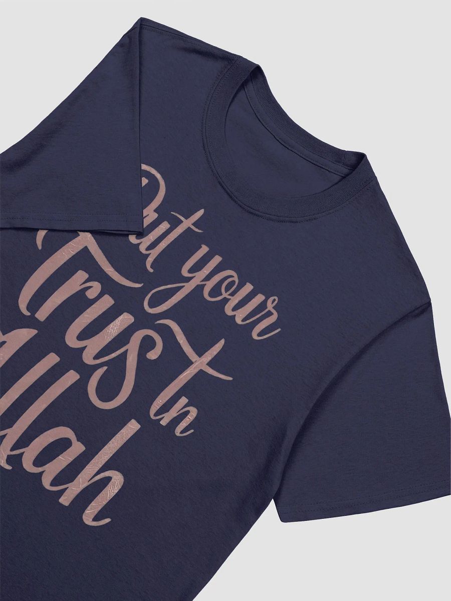 Put Your Trust in Allah Unisex T-Shirt product image (2)