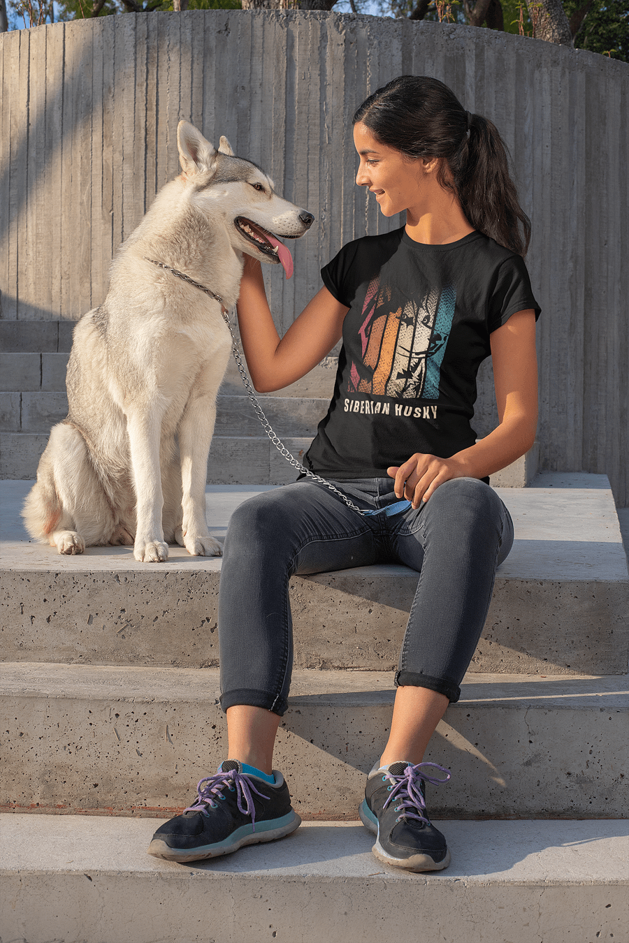 Siberian Husky Gradation Color Regular Fit T-shirt product image (1)