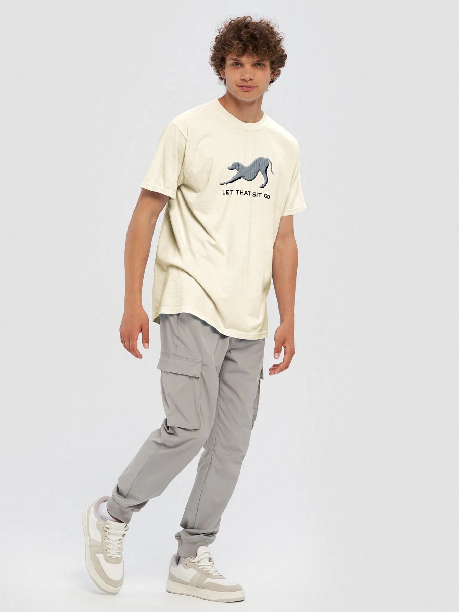 Let That Sit Go T-Shirt(Embroidered) of a Weimaraner product image (47)