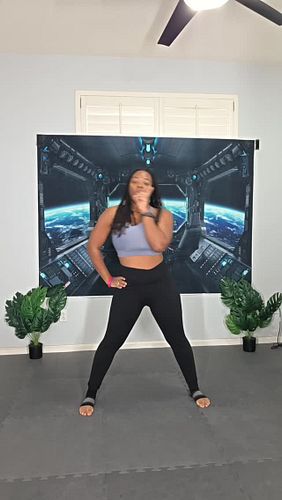 Watch Your Tongue by Pisk and Little Violent is so fun! love making up Zumba routines to all genres. This is my attempt at Sw...